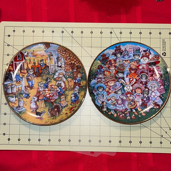 Vintage bull Bell Franklin mount cat plates - Picture 1 of 5